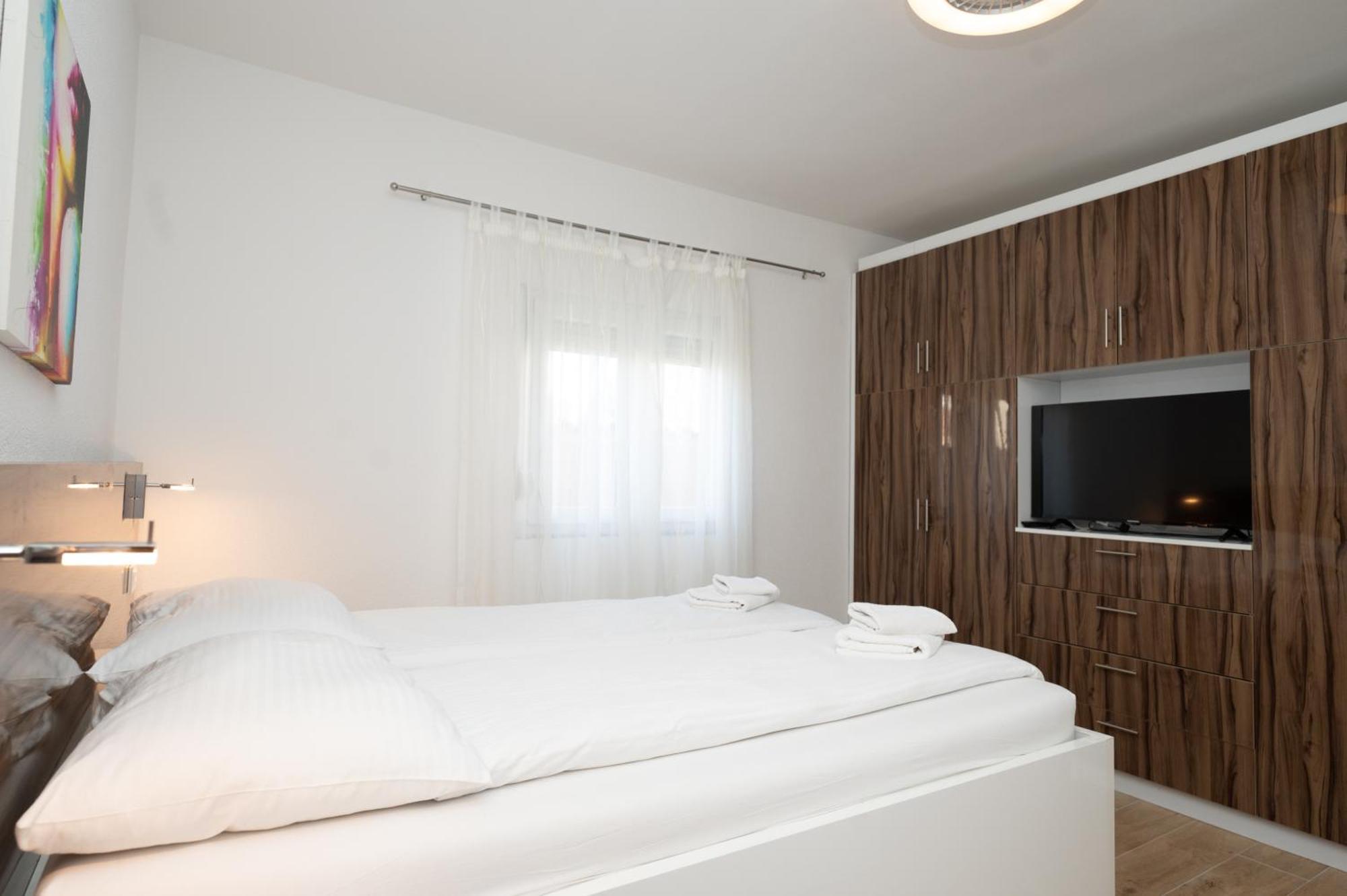 Holiday Home Luka Pridraga Екстериор снимка