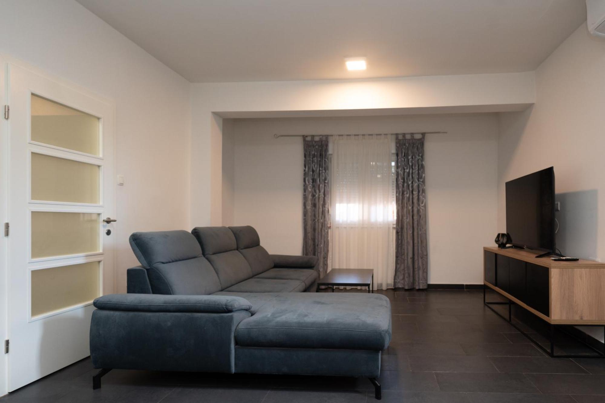 Holiday Home Luka Pridraga Екстериор снимка