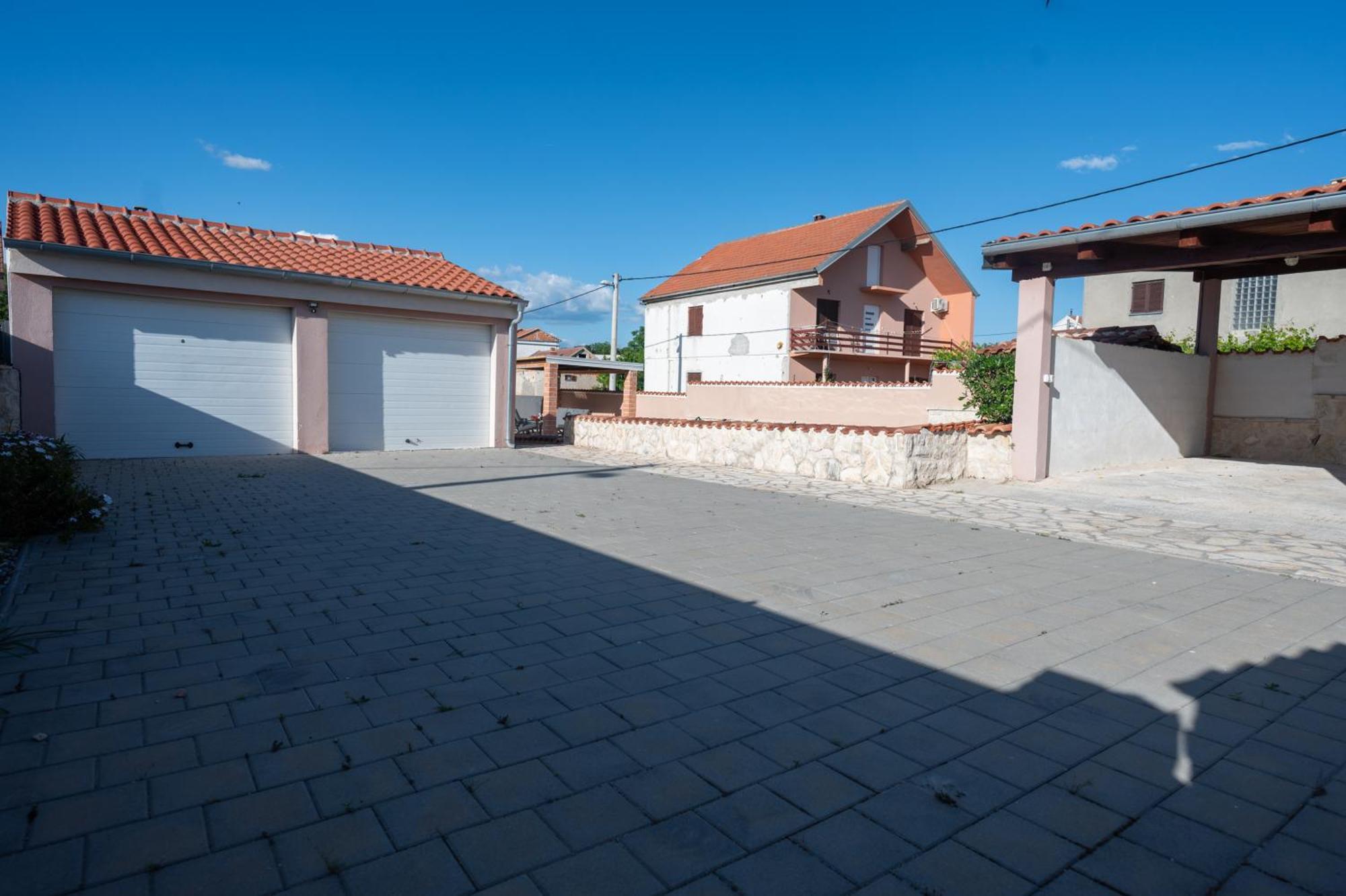 Holiday Home Luka Pridraga Екстериор снимка