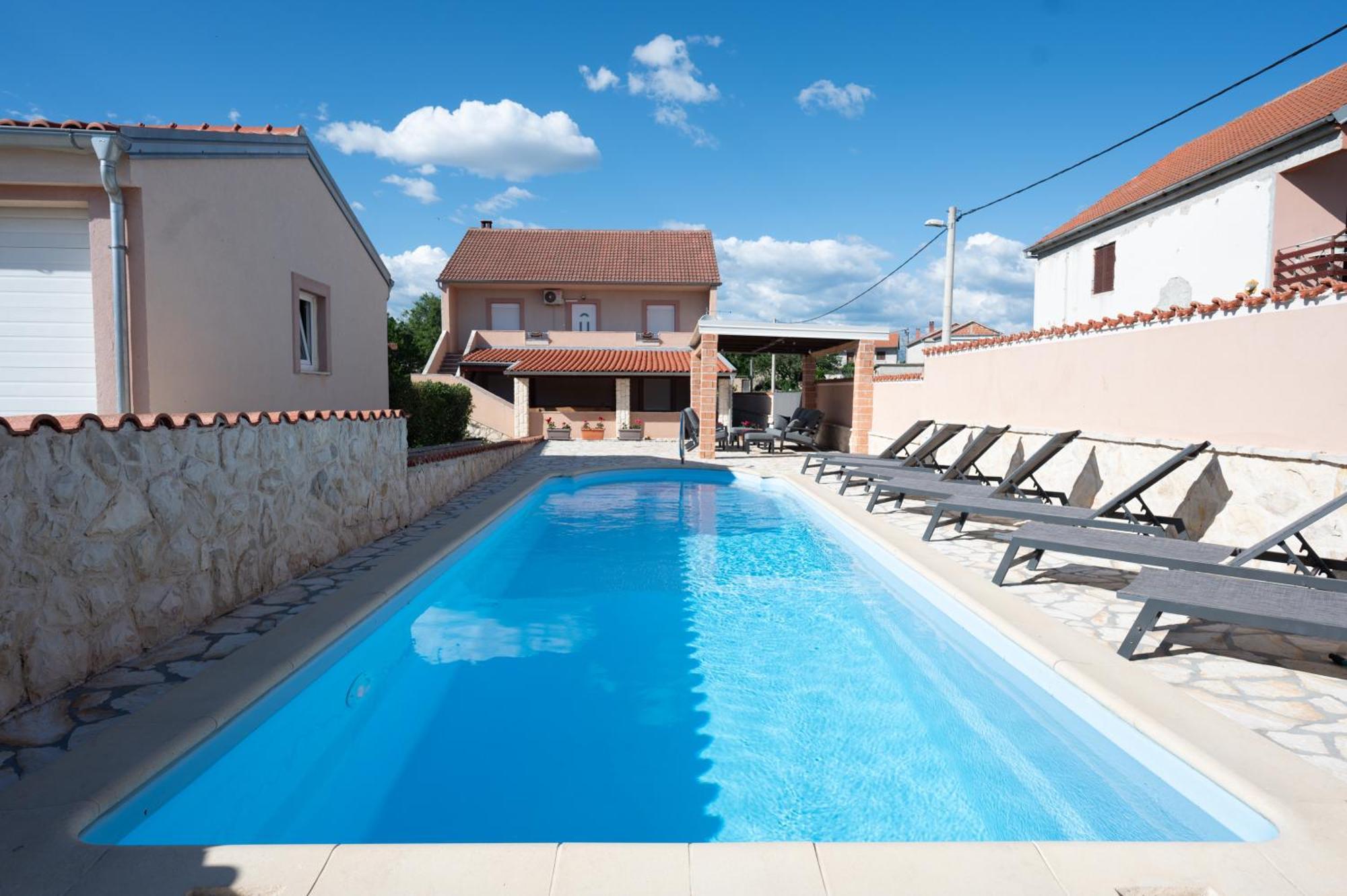 Holiday Home Luka Pridraga Екстериор снимка