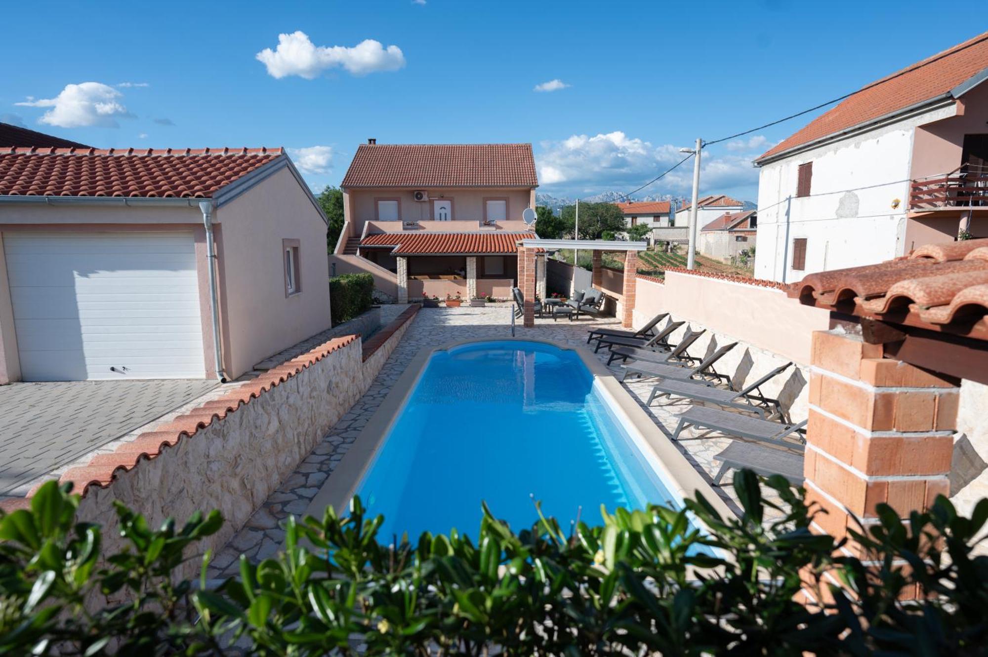 Holiday Home Luka Pridraga Екстериор снимка
