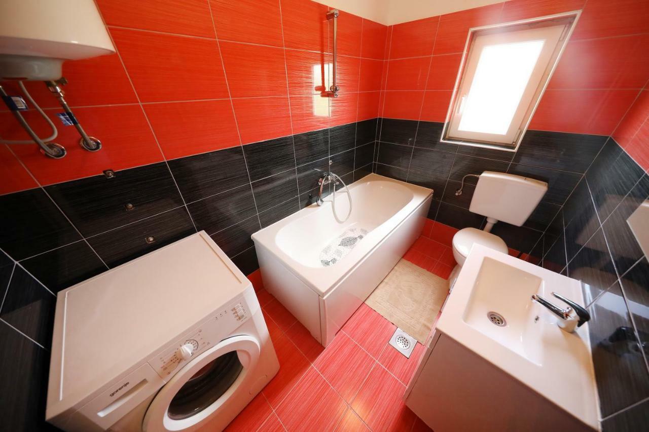 Holiday Home Luka Pridraga Екстериор снимка