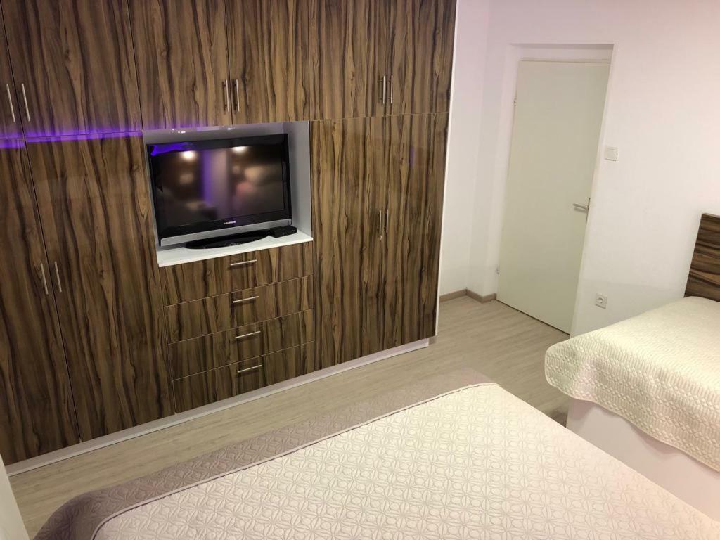 Holiday Home Luka Pridraga Екстериор снимка